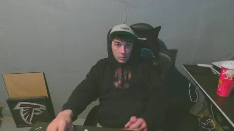 stonedpanda77 online show from 9, 12, 2024