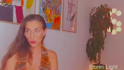 Snapshot of stormi_light chatting on 28, 7, 2026 Stormi online show from 28, 7, 2026