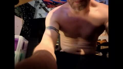 Str8 online show from 5, 5, 2026