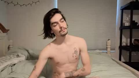 str8whiteboy21 online show from 11, 3, 2026
