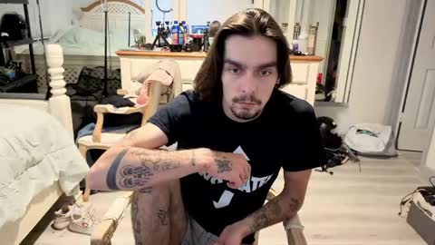str8whiteboy21 online show from 27, 4, 2026