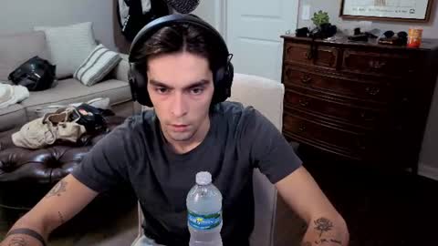 str8whiteboy21 online show from 18, 7, 2026
