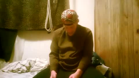 straighttoy online show from 12, 2, 2025