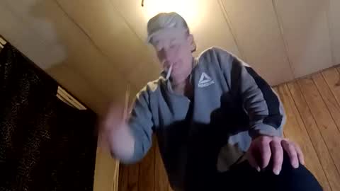 straighttoy online show from 26, 2, 2025