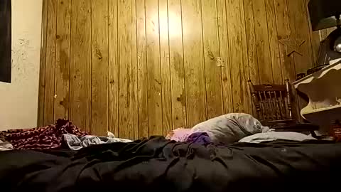 straighttoy online show from 7, 11, 2025