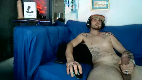 straitpipermann22 online show from 29, 11, 2025