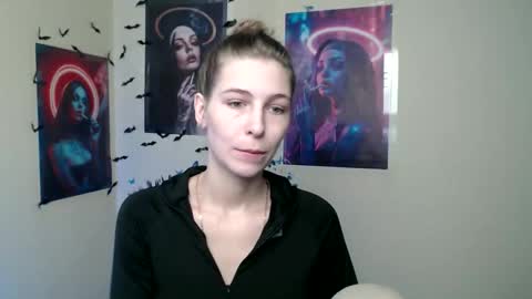 Amalia online show from 23, 10, 2025