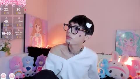 strawberry_kitty_ online show from 8, 2, 2026