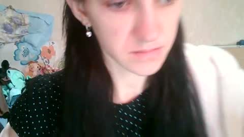 Snapshot of strawberry_storm chatting on 17, 4, 2026 Strawberry Storm online show from 17, 4, 2026