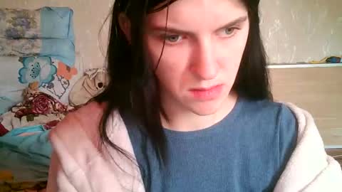 Snapshot of strawberry_storm chatting on 23, 4, 2026 Strawberry Storm online show from 23, 4, 2026