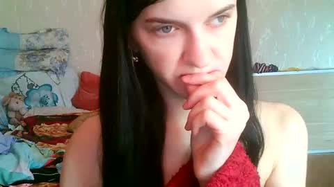 Snapshot of strawberry_storm chatting on 19, 5, 2026 Strawberry Storm online show from 19, 5, 2026