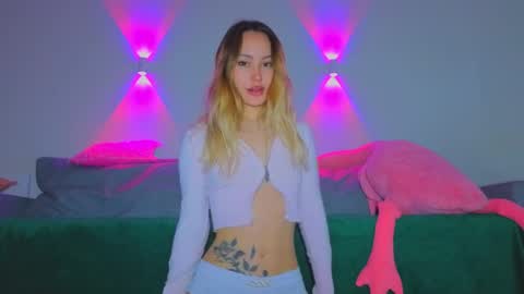 Tati and Lola online show from 23, 4, 2026