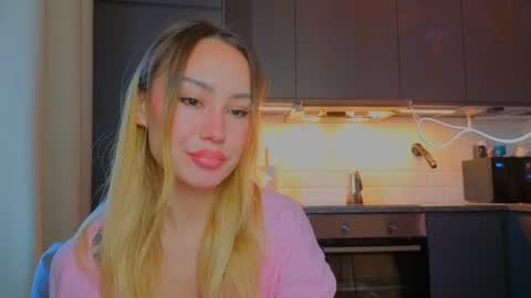 Tati and Lola online show from 8, 5, 2026