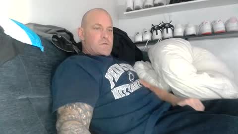 Snapshot of strongandhard073 chatting on 22, 1, 2025 StrongAndHard online show from 22, 1, 2025