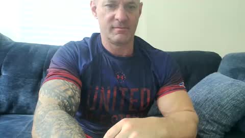 Snapshot of strongandhard073 chatting on 29, 9, 2025 StrongAndHard online show from 29, 9, 2025