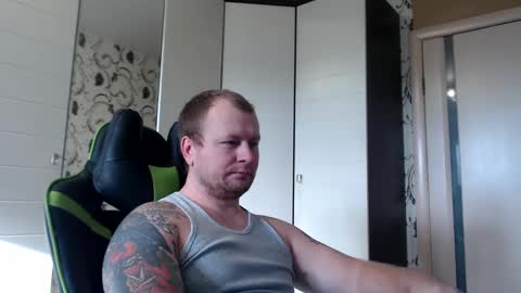 Alex online show from 4, 2, 2025