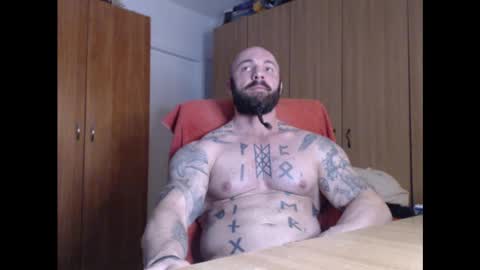 Snapshot of strongivan chatting on 12, 2, 2025 StrongIvan online show from 12, 2, 2025