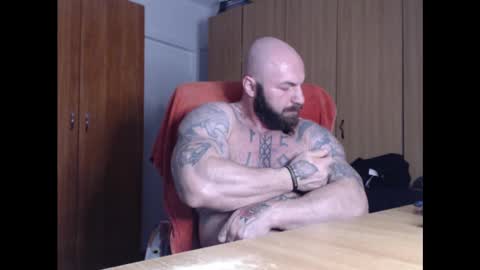 Snapshot of strongivan chatting on 23, 2, 2025 StrongIvan online show from 23, 2, 2025