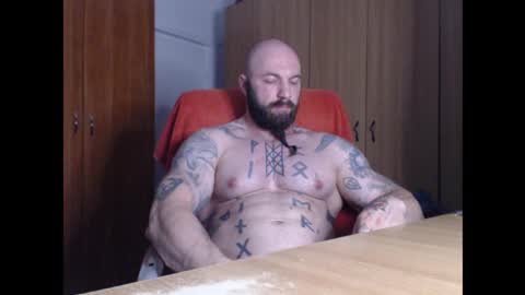 Snapshot of strongivan chatting on 20, 9, 2025 StrongIvan online show from 20, 9, 2025