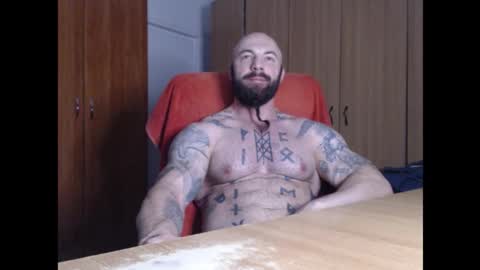 Snapshot of strongivan chatting on 31, 10, 2025 StrongIvan online show from 31, 10, 2025