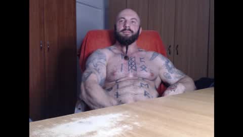 Snapshot of strongivan chatting on 7, 11, 2025 StrongIvan online show from 7, 11, 2025