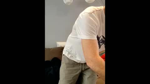 Snapshot of strongk chatting on 19, 5, 2026 So Hung online show from 19, 5, 2026