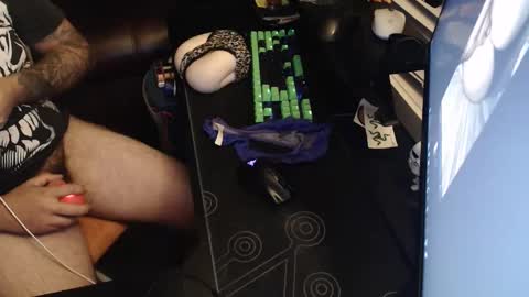 Snapshot of stud69861714 chatting on 24, 10, 2025 stud69861714 online show from 24, 10, 2025