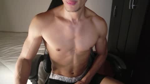 Snapshot of stylishman01 chatting on 12, 2, 2026 stylish man online show from 12, 2, 2026