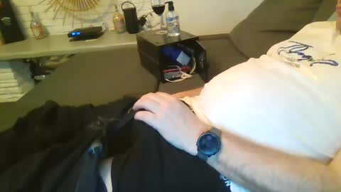 submissivguy online show from 8, 12, 2024