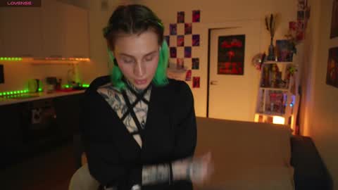 succubus_66 online show from 27, 12, 2024