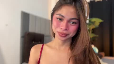 Snapshot of suckablechick chatting on 14, 11, 2025 Marry online show from 14, 11, 2025