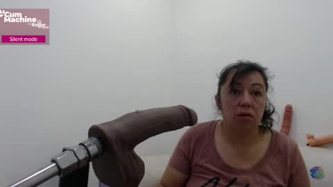 Snapshot of sucker_drool chatting on 22, 12, 2025 Sucky online show from 22, 12, 2025