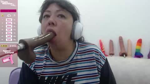Snapshot of sucker_drool chatting on 20, 2, 2026 Sucky online show from 20, 2, 2026