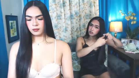 Snapshot of suckerfucker2cums chatting on 18, 3, 2026 mitch and mitchie online show from 18, 3, 2026