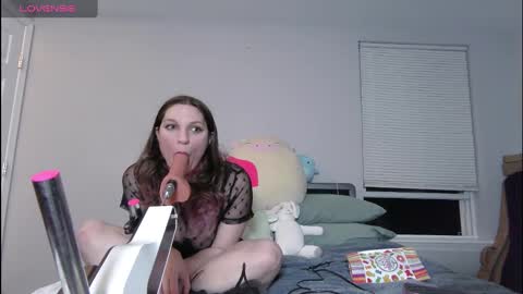 Snapshot of sufferbunny chatting on 11, 3, 2025 Nikki Sabel online show from 11, 3, 2025