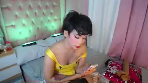 Snapshot of sugar_hally chatting on 16, 9, 2025 your ultimate goddess online show from 16, 9, 2025