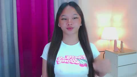 Snapshot of sugar_munch chatting on 11, 3, 2025 Cheska online show from 11, 3, 2025