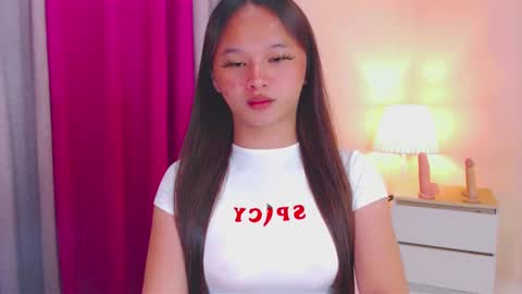 Snapshot of sugar_munch chatting on 12, 3, 2025 Cheska online show from 12, 3, 2025