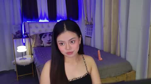 sugar_pinay18x online show from 18, 11, 2025