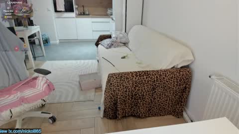 Kinga online show from 4, 2, 2026