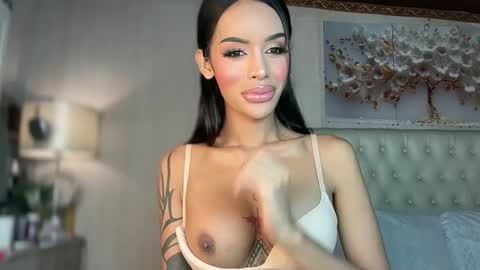 Snapshot of sugarhoneysw8 chatting on 7, 1, 2026 Jess online show from 7, 1, 2026