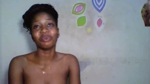 Snapshot of sugarmeltsxx chatting on 21, 10, 2025 Bella online show from 21, 10, 2025