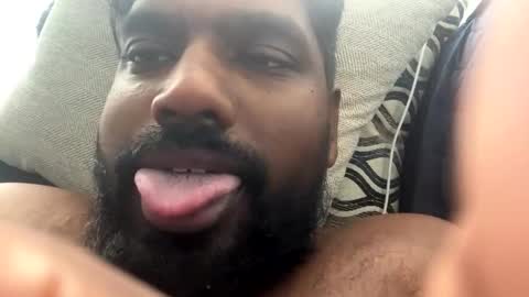 Let me be your knight that saves you online show from 27, 11, 2025