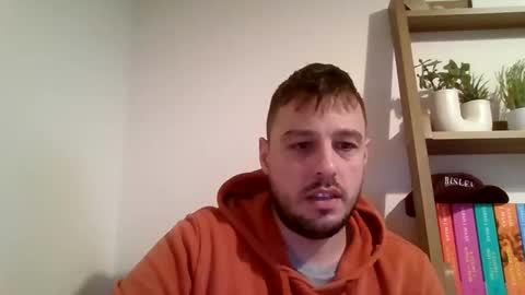 Snapshot of suggs124 chatting on 9, 12, 2024 suggs124 online show from 9, 12, 2024