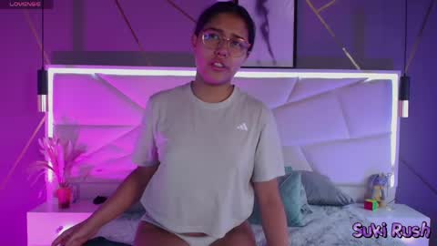 Snapshot of sukirush chatting on 8, 6, 2026 SUKI online show from 8, 6, 2026