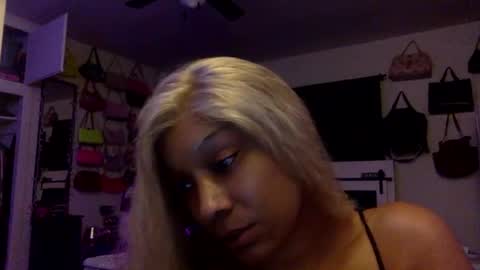 Snapshot of sukkisparkx chatting on 15, 4, 2026 lexie online show from 15, 4, 2026