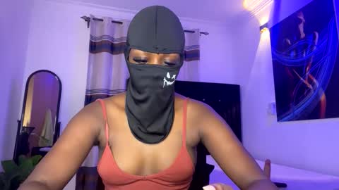 maskedtemptress online show from 25, 11, 2025
