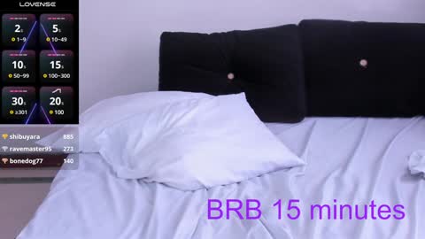 Snapshot of sumeragi_cat chatting on 6, 12, 2024 Nicolle online show from 6, 12, 2024