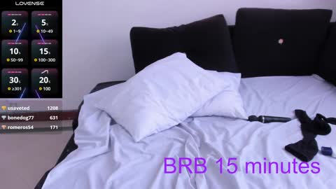 Snapshot of sumeragi_cat chatting on 12, 12, 2024 Nicolle online show from 12, 12, 2024