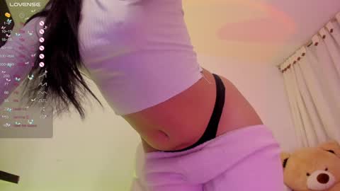 Snapshot of sumersunsett chatting on 17, 1, 2025 sumersunsett online show from 17, 1, 2025